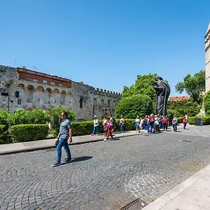 Golden Dream In Diocletian Palace Split